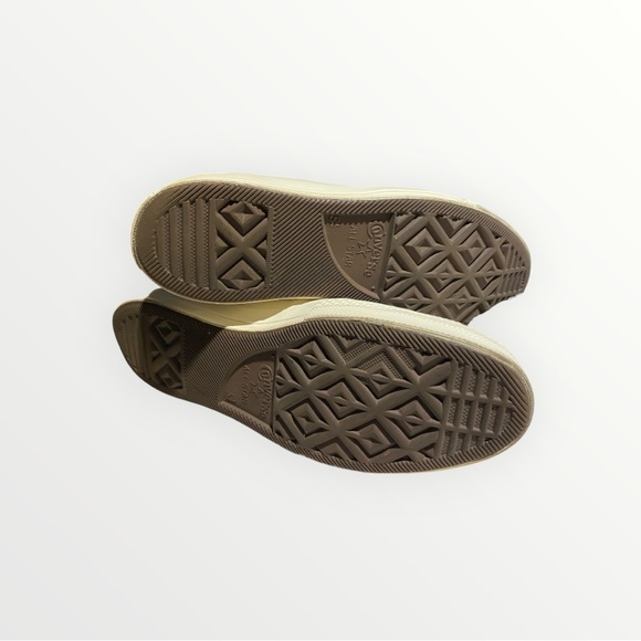 Converse x Comme des Garçons PLAY Chuck 70 High Top LIMITED EDITION - Picture 6 of 6